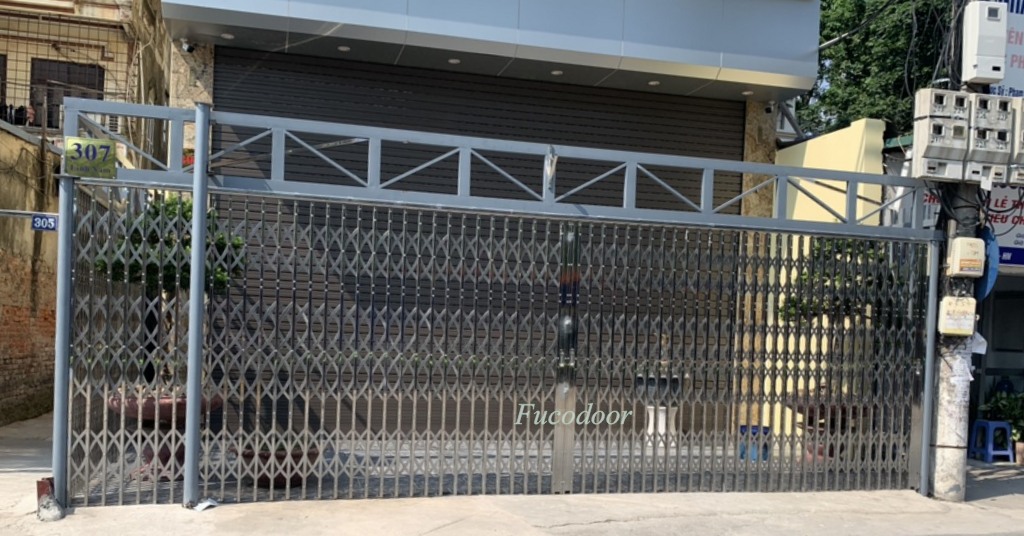 cửa xếp inox hộp, cửa xếp inox u