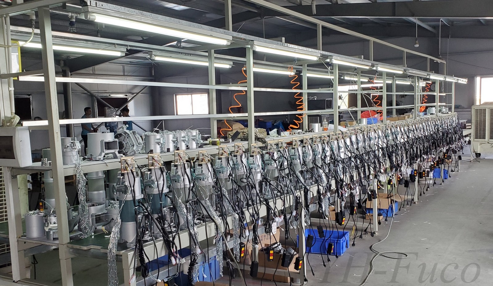 Mô tơ YHHK dây đồng, bích lớn 800kg