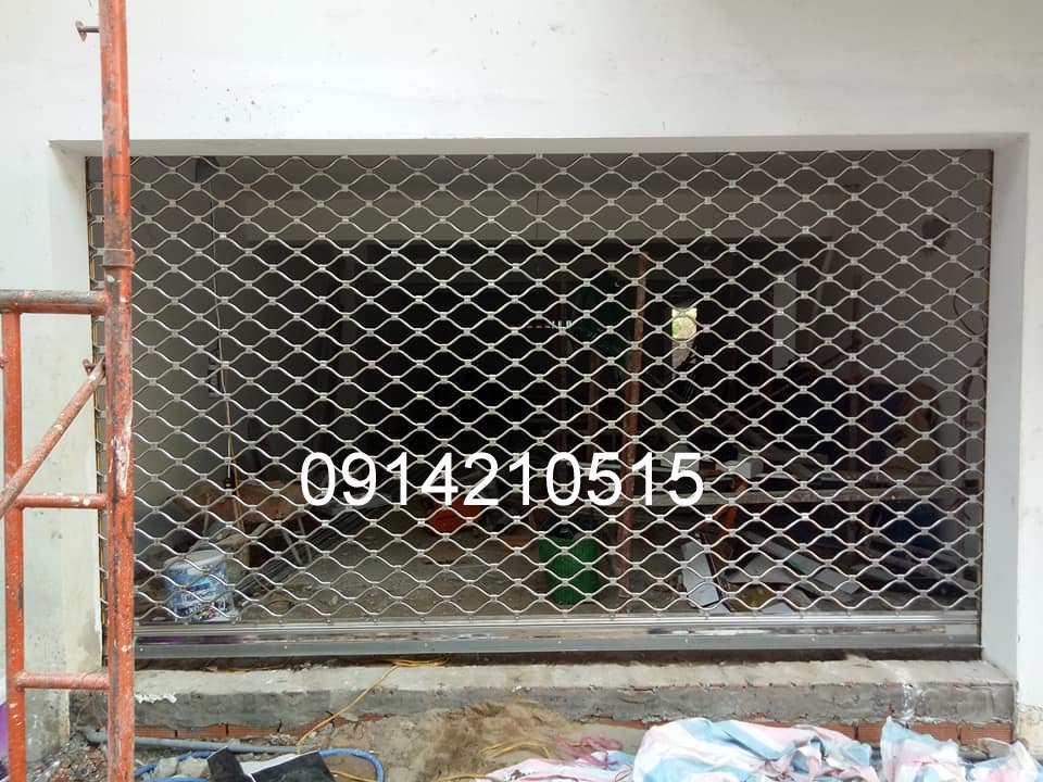Cửa Cuốn Lưới Mắt Võng Sơn Tĩnh Điện, Báo Giá Cửa Cuốn Mắt Cáo, cửa cuốn mắt võng inox 304