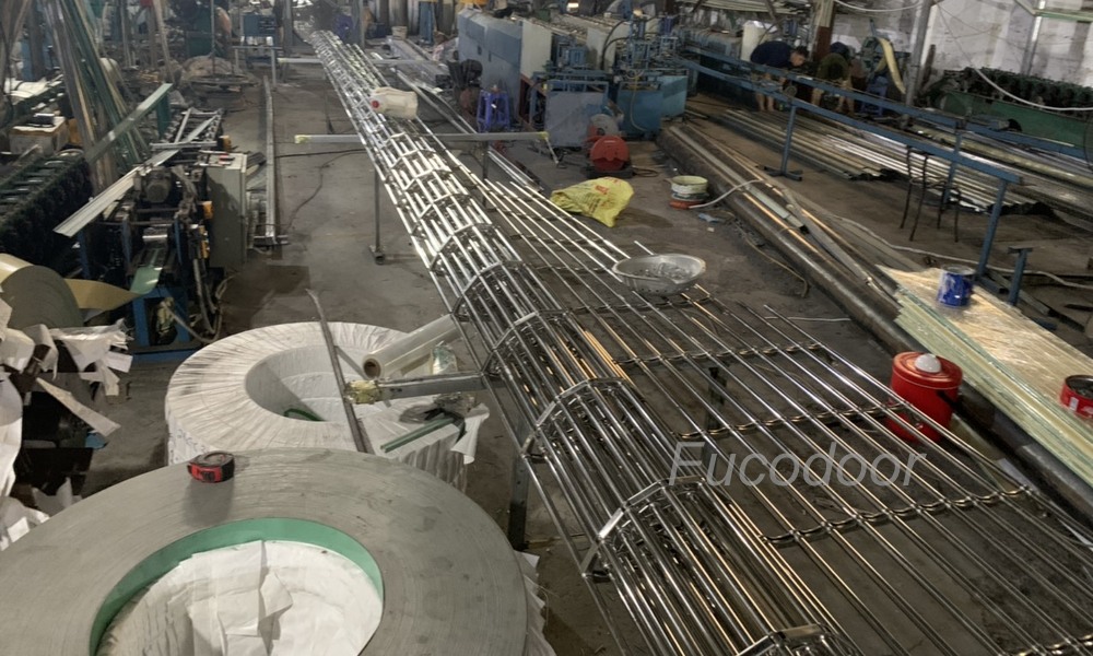 ទ្វាររមូរប៉ារ៉ាឡែលផ្តេក INOX 304, តម្លៃសម្រាប់ទ្វាររមូរសំណាញ់ប៉ារ៉ាឡែលផ្តេក, ទ្វាររមូរផ្តេក