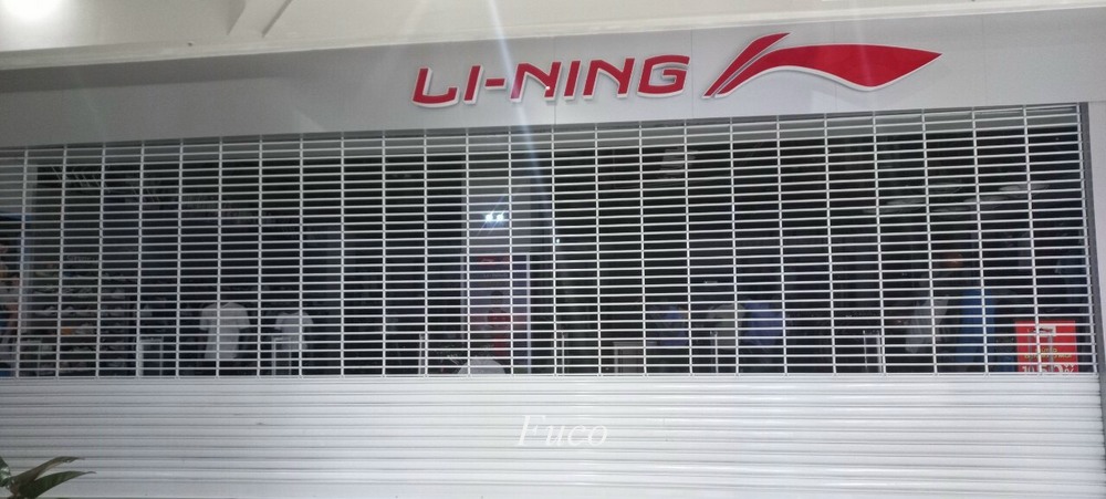 Cửa cuốn lưới song ngang inox vuông, cửa cuốn khớp thoáng 20x20, cửa cuốn khớp thoáng phi 19
