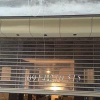 Cửa cuốn trong suốt Polycarbonate dùng mô tơ